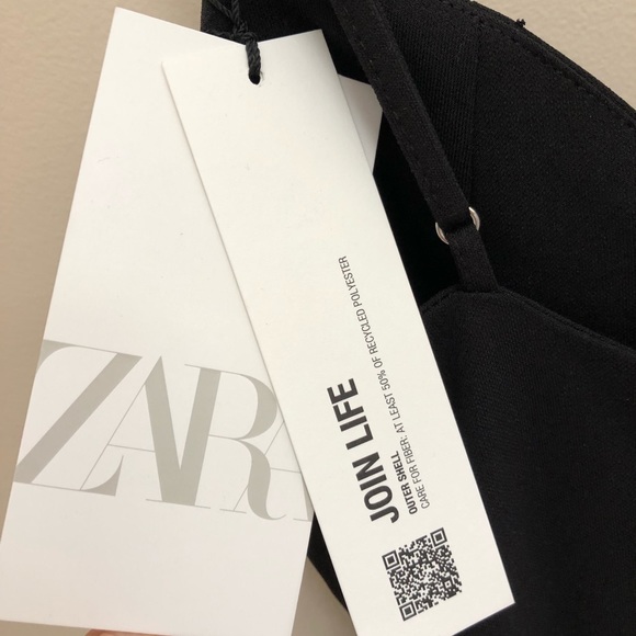 Zara current style from this season ladies XS black dress. - Picture 6 of 7